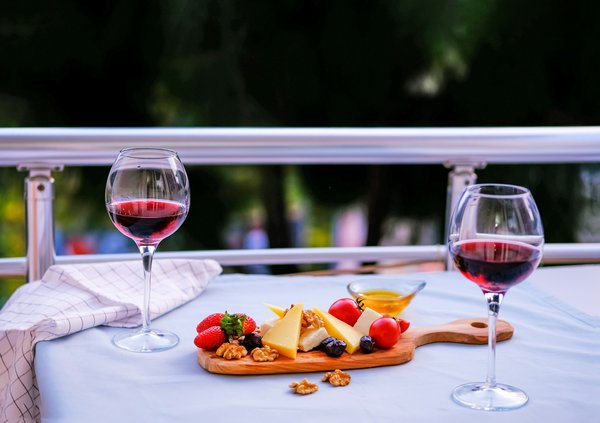 Apero bordeaux : conseils food et lifestyle inédits